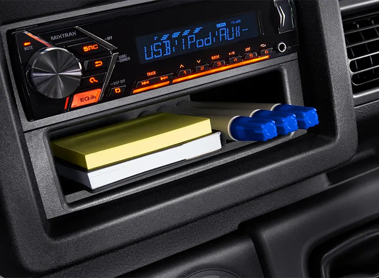 DETAILINTERIOR-DEKSTOP-KOTAKTENGAHATAS_1727777902090