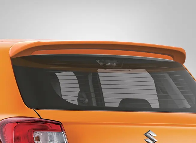 RearDefoggerWithHighMountStopLamp_1729591623354